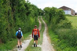 walkinnaturemaynotbegoodforanxietypronepeople:study